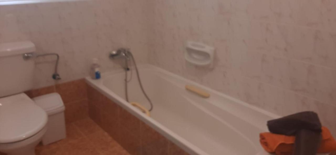 Your Basic Lodging Gozo Marsalforn Bagian luar foto